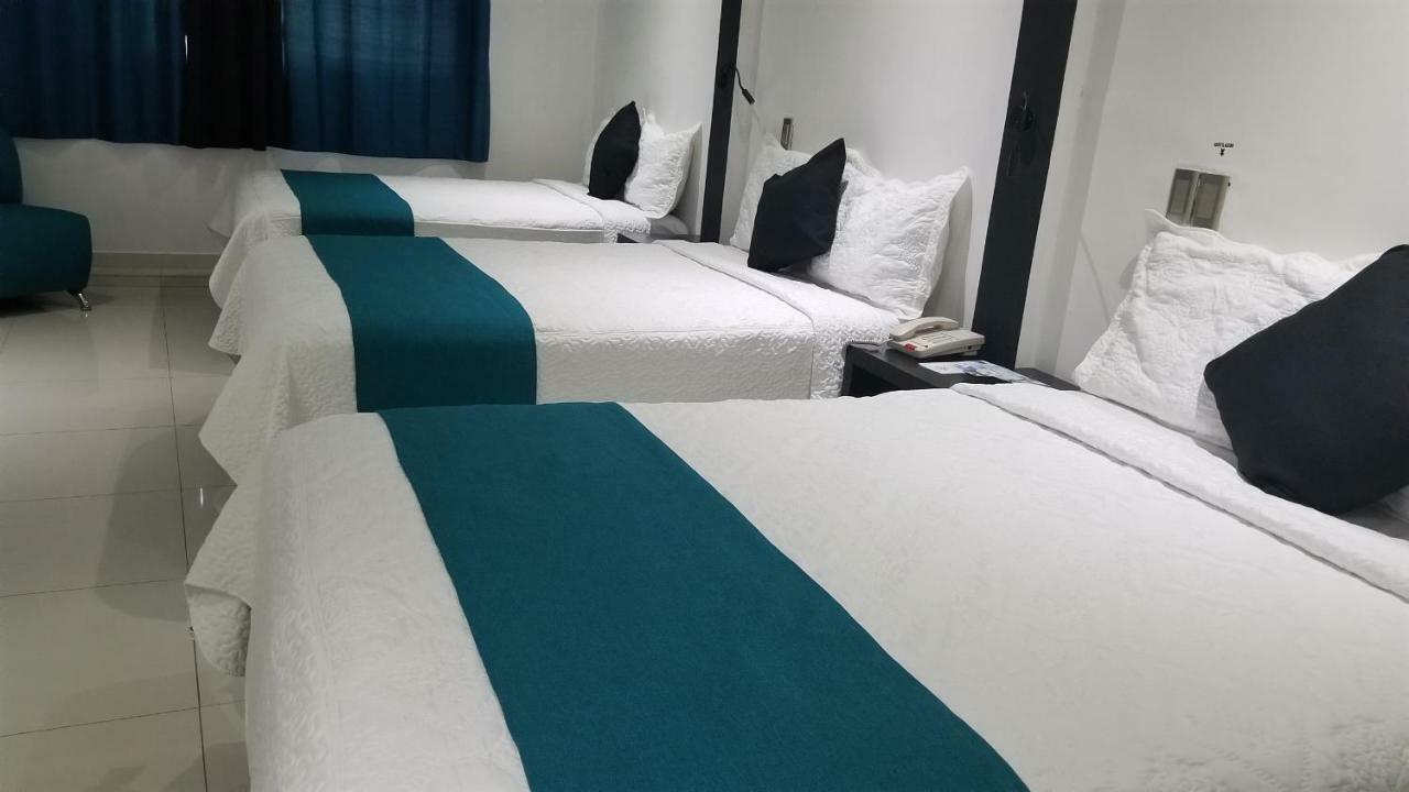 Hotel Dluxe San Juan de los Lagos Esterno foto