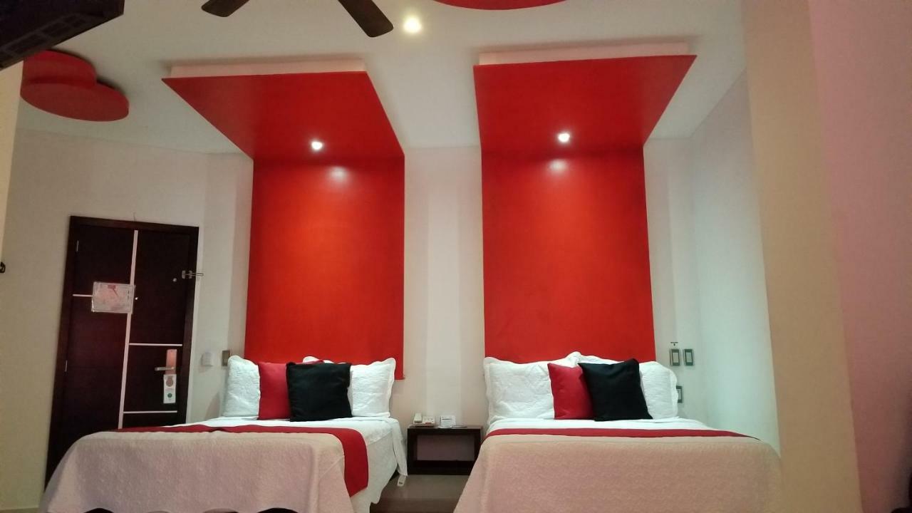 Hotel Dluxe San Juan de los Lagos Esterno foto